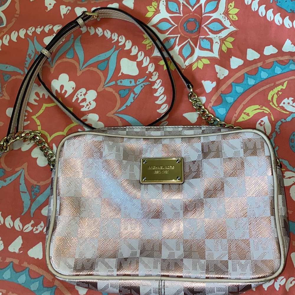 Michael Kors rose gold crossbody bag